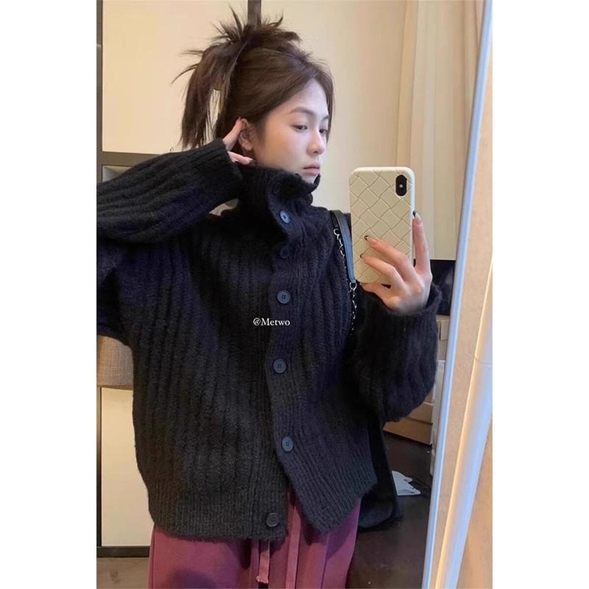 Мягкий восковой черный свитер с высоким водолазом женский толстый свободный ленивый вязаный кардиган короткий топ зимой