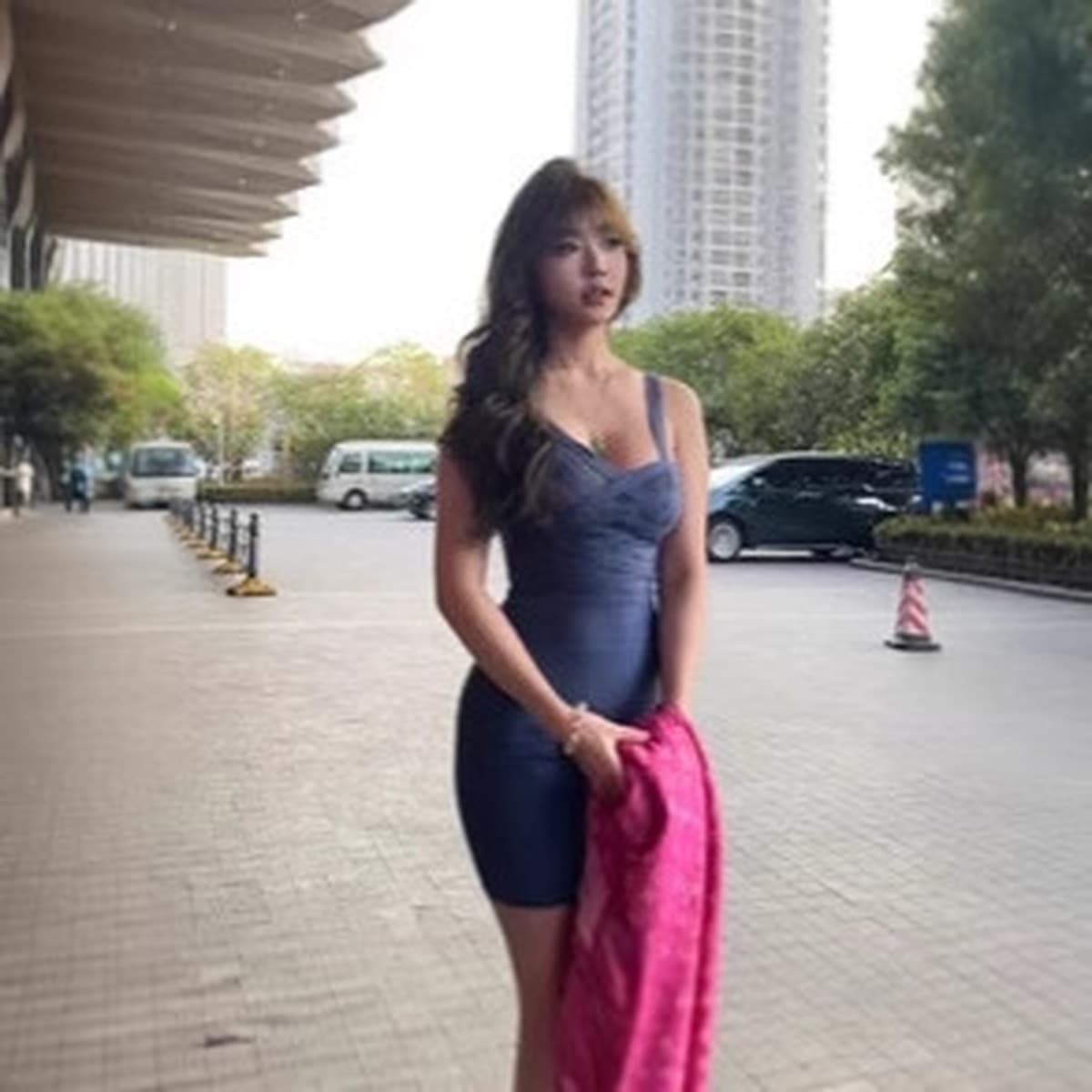 Трансграничные европейские и американские подтяжки синие бинты платье с тонким ягодицами