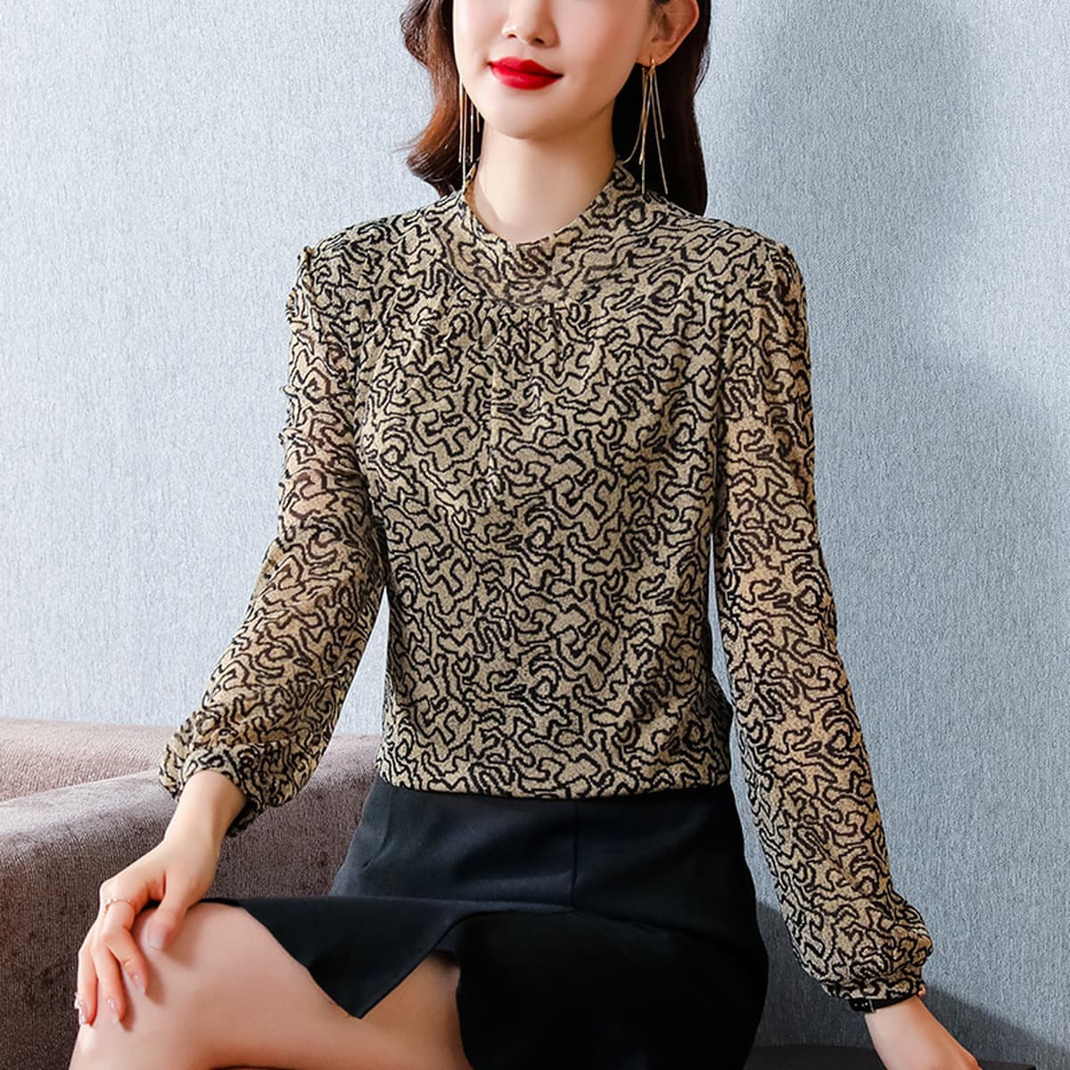 2025 весна и осень новая иностранная женская нижняя рубашка мама рубашка рубашка женская пуловера сетчатая рубашка женская