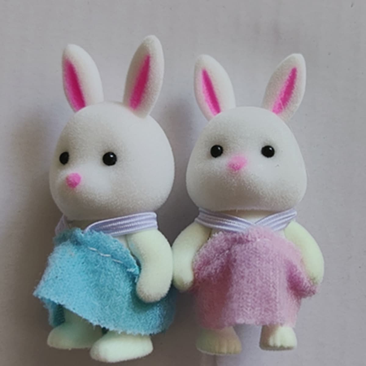 Детский дом Лесное семейное освещение Вилла Дом с животными Мини-кролик Кукольный домик Кухня Собранные игрушки