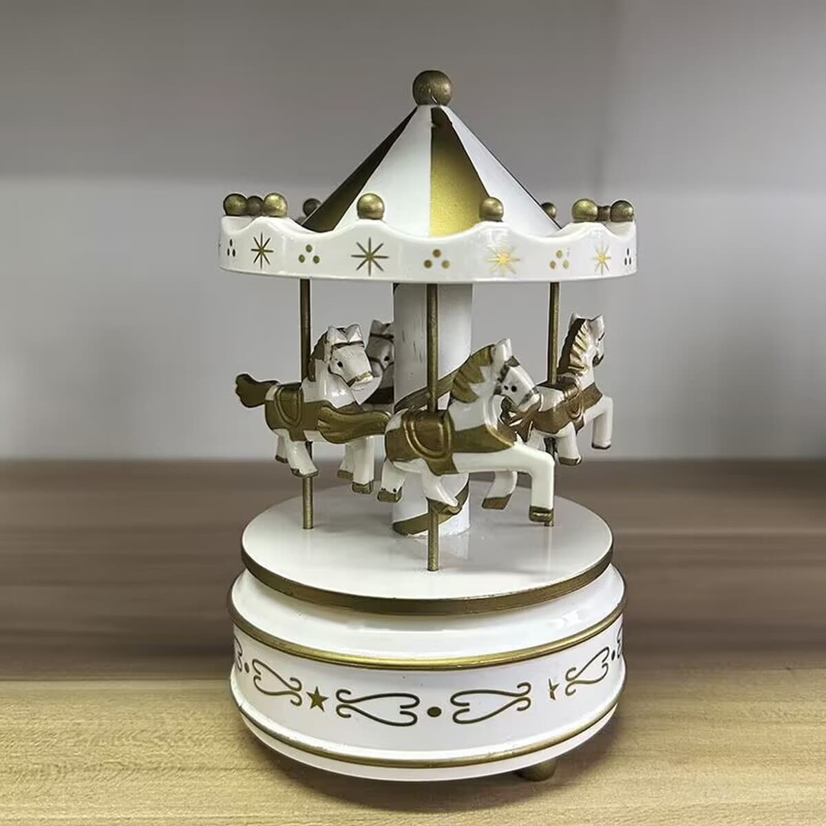 Разнообразие классической карусели музыкальная шкатулка Creative Sky City конус верхняя классическая музыкальная шкатулка...