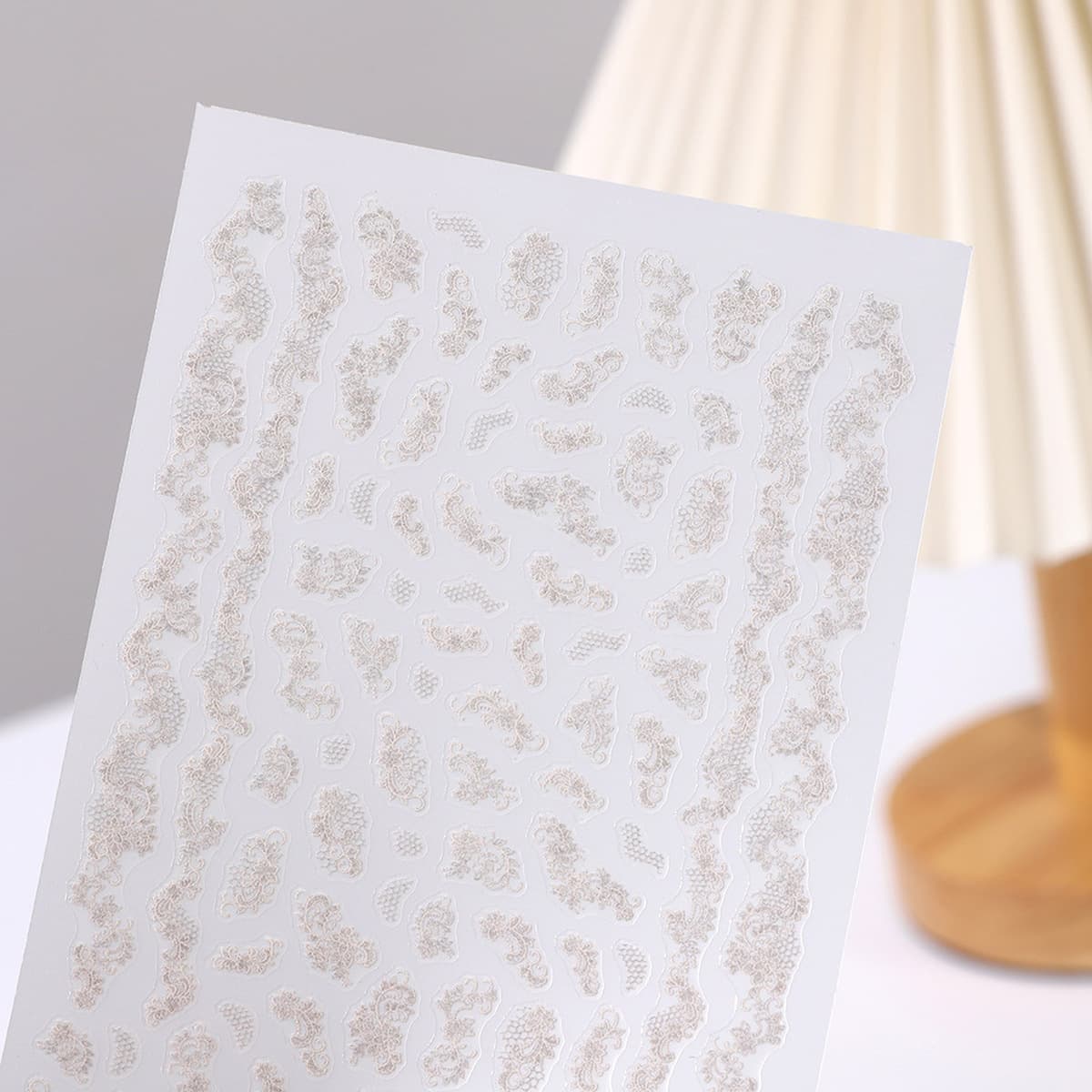 Роза ногтей японские наклейки супер красивые кружевные наклейки Окрашенные белым краем розы серии ногтей ювелирные изделия