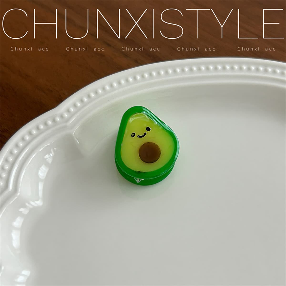 Одна пара зажимов выглядит лучше ~ Высокие черепа, милые фрукты, маленькие волосы, клубничные красные челки, заколки для...