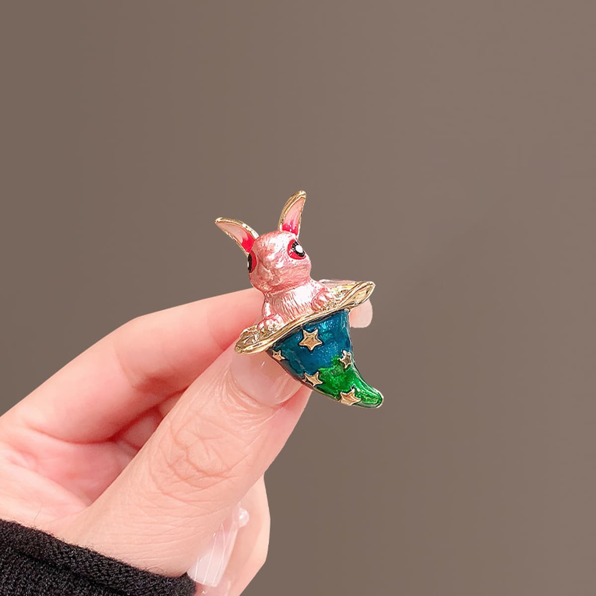 Новый сплав броши высокого уровня чувство ниши женщины оптом высокого класса пиджак пальто костюм высокого класса дикий...