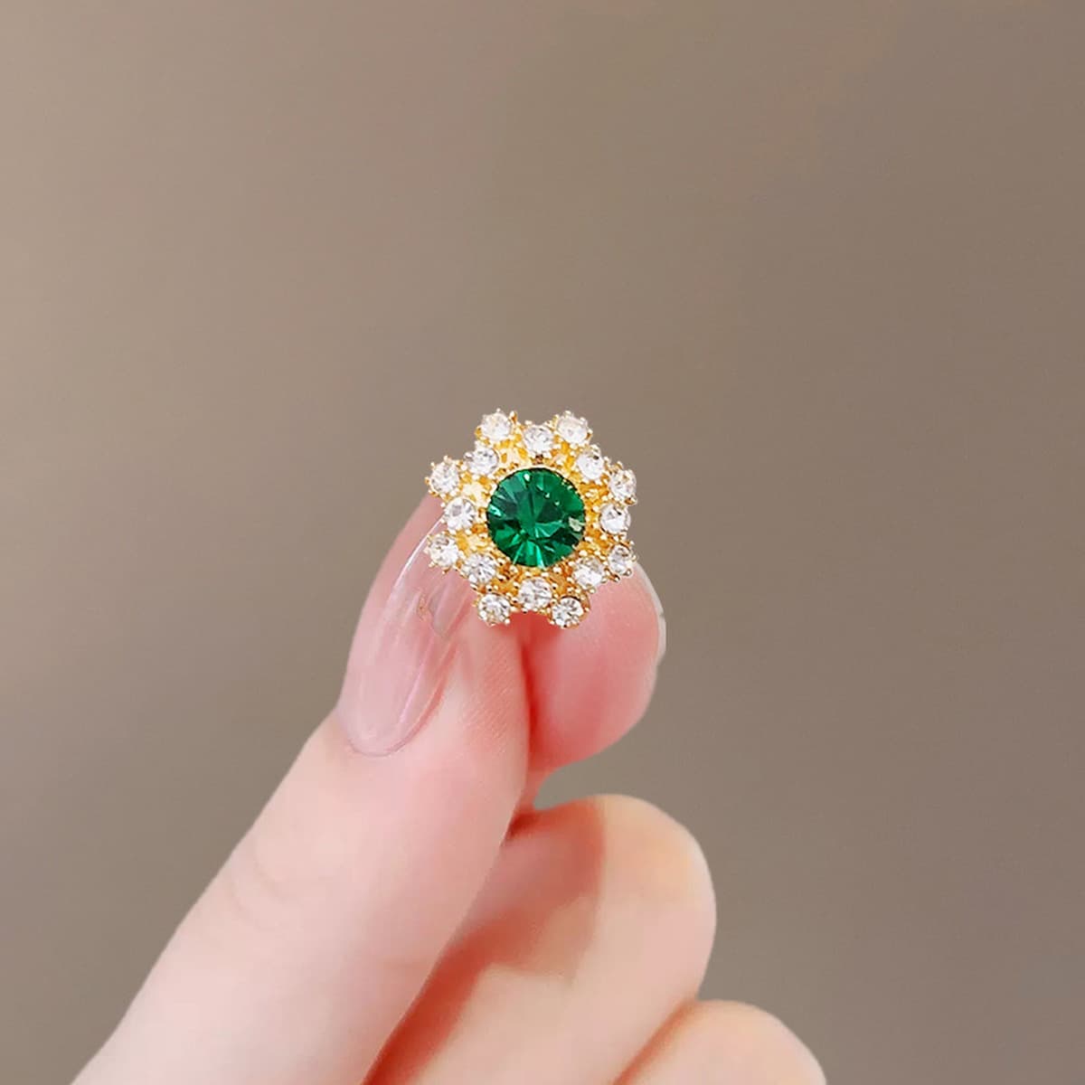 Новый сплав броши высокого уровня чувство ниши женщины оптом высокого класса пиджак пальто костюм высокого класса дикий...