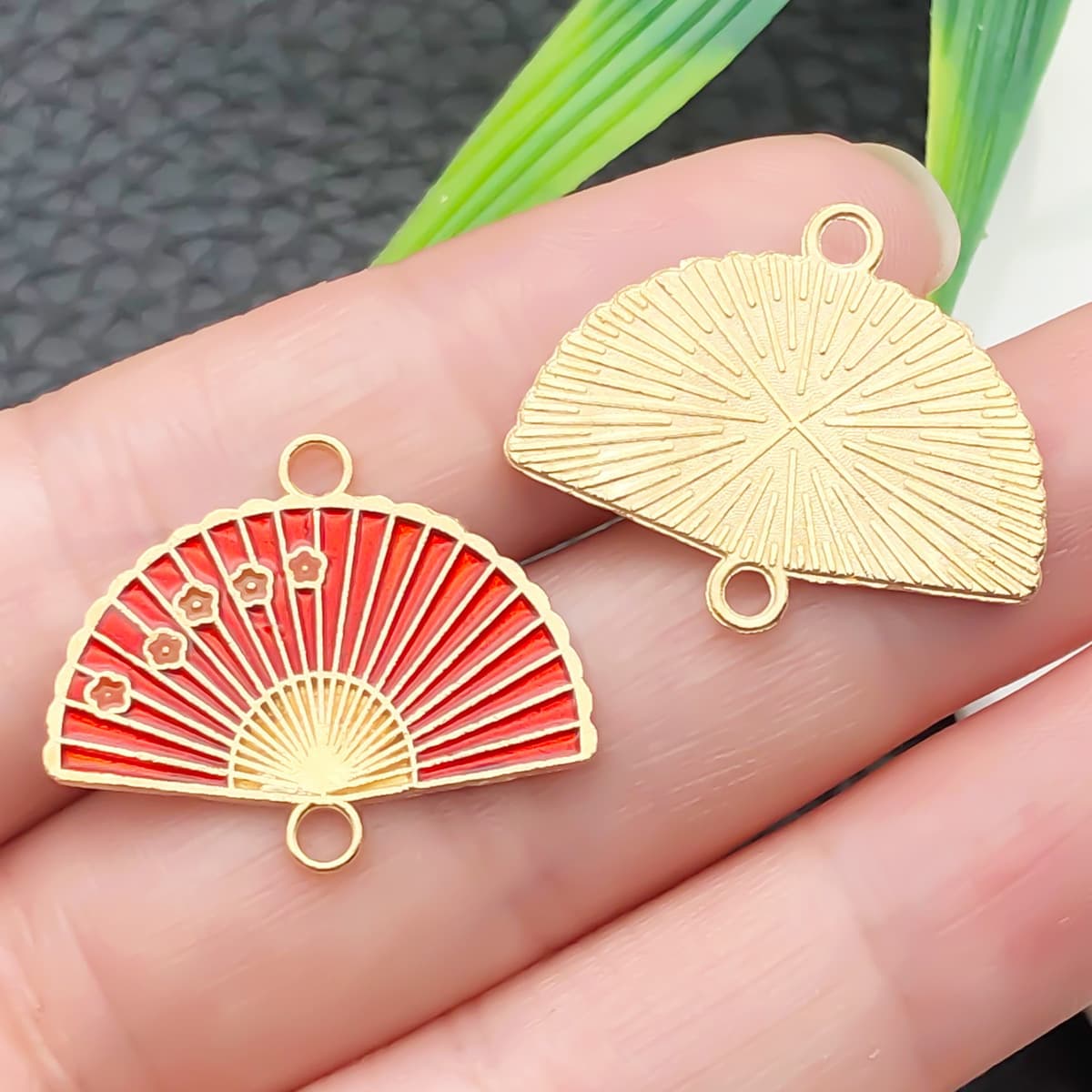 Двойной подвесной веер в китайском стиле с цветком сливы и бамбуковым листом, новые китайские серьги-заколки из масляного...