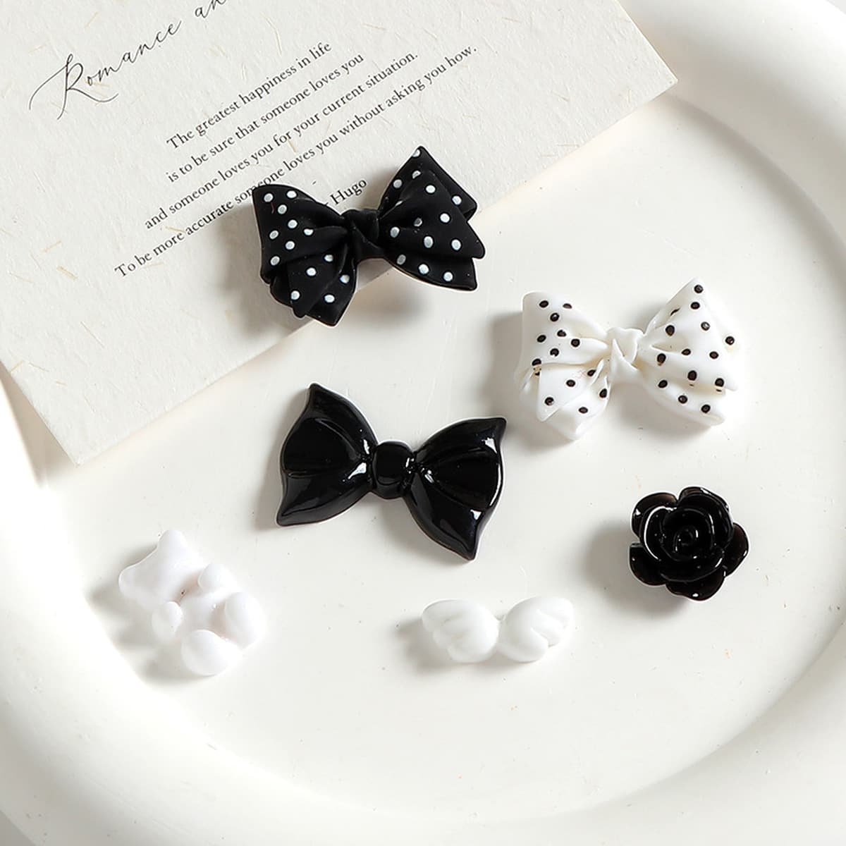 Черно-белый бант солнцезащитные очки шлепанцы смола гаджет diy сливочный клей водяной стакан для холодильника наклейки для...