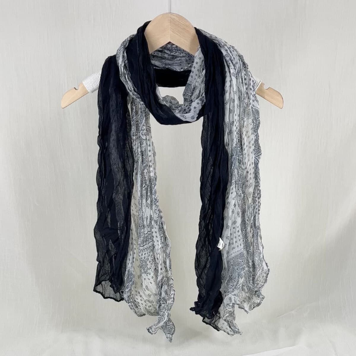 Внешняя торговля Весенний и Осенний отдел Литературный шарф Женский дикий складчатый сплошной цветок кешью, сшитый тонкий...