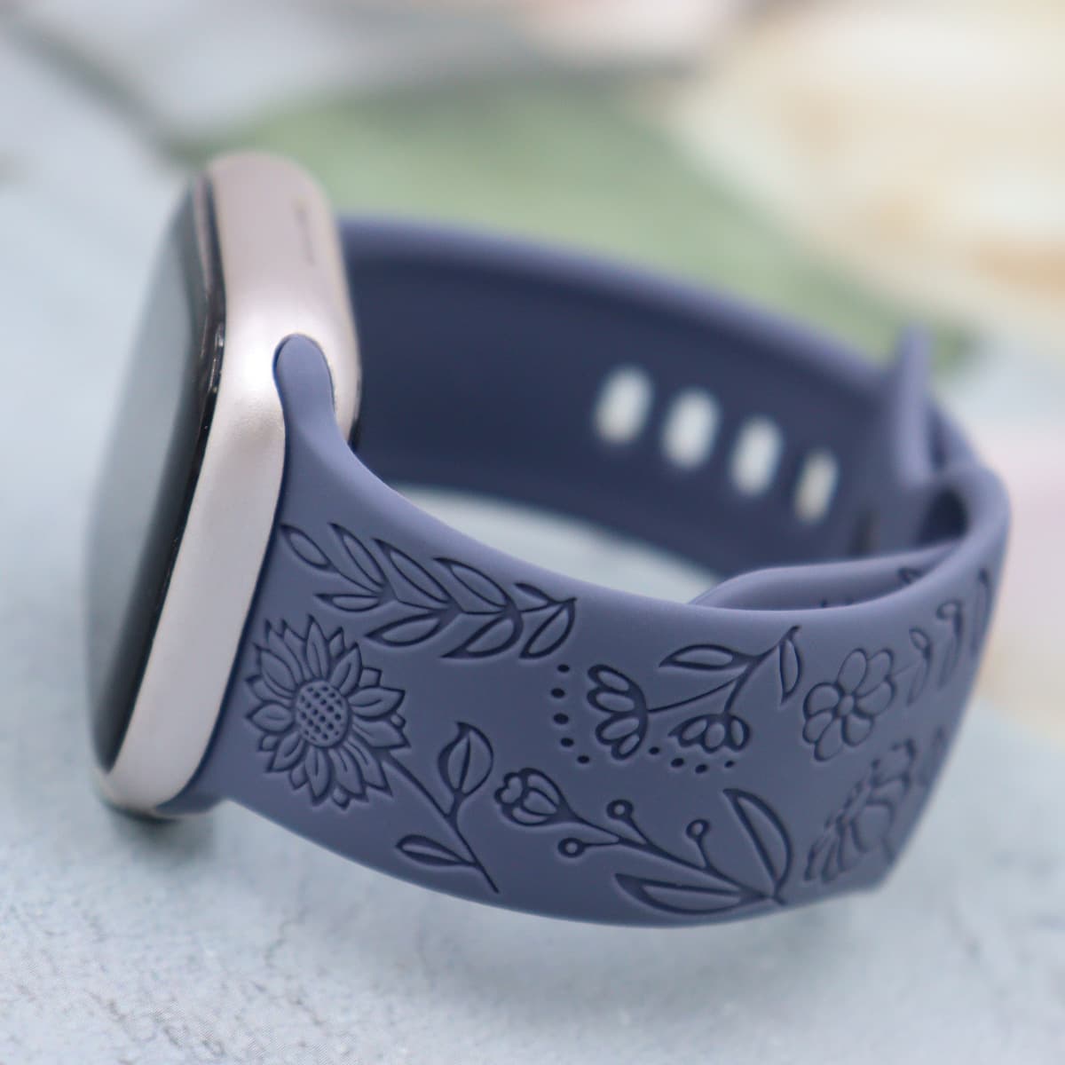 Ремешок для Apple Watch с регулируемой длиной и солнечным цветочным узором, силиконовый ремешок, стильный и повседневный...