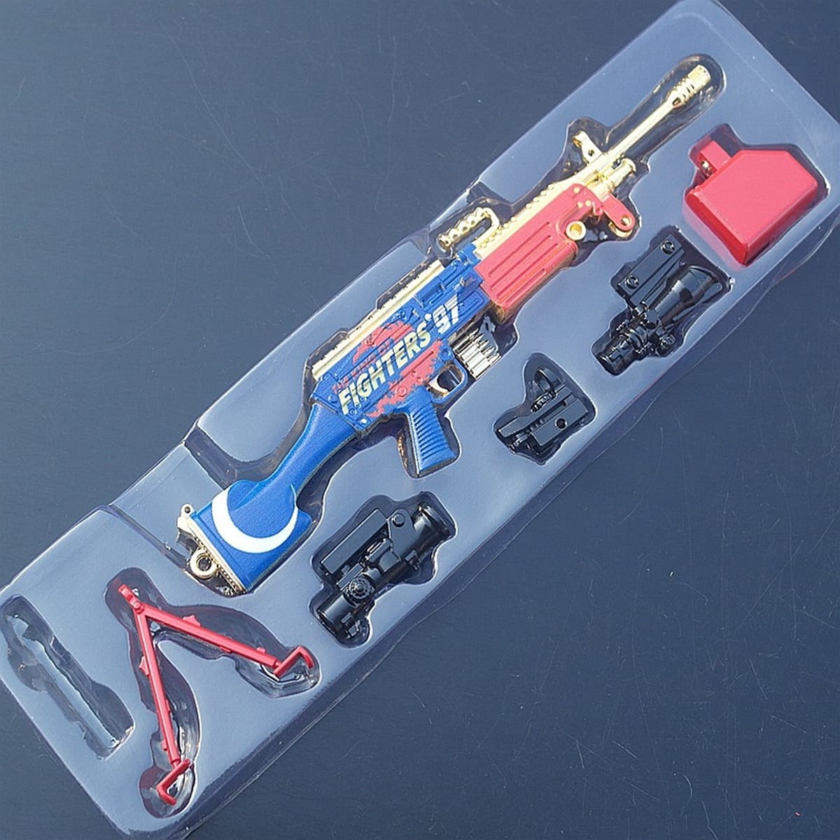 Побег Иисуса и мирное оружие боя M24 AKM M416 98K AWM модель пистолета кожа брелок