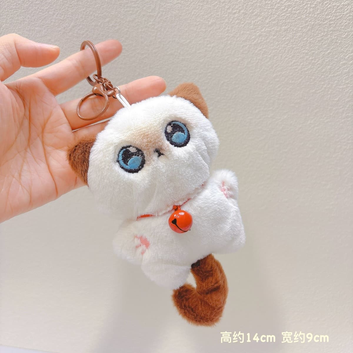 Популярный пищащий плюшевый брелок-подвеска в виде милого котенка, игрушка для автоматов с игрушками, плюшевая кукла