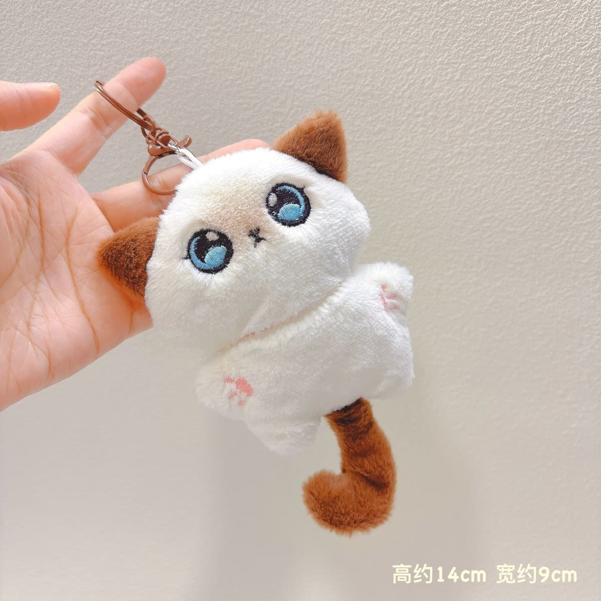 Популярный пищащий плюшевый брелок-подвеска в виде милого котенка, игрушка для автоматов с игрушками, плюшевая кукла