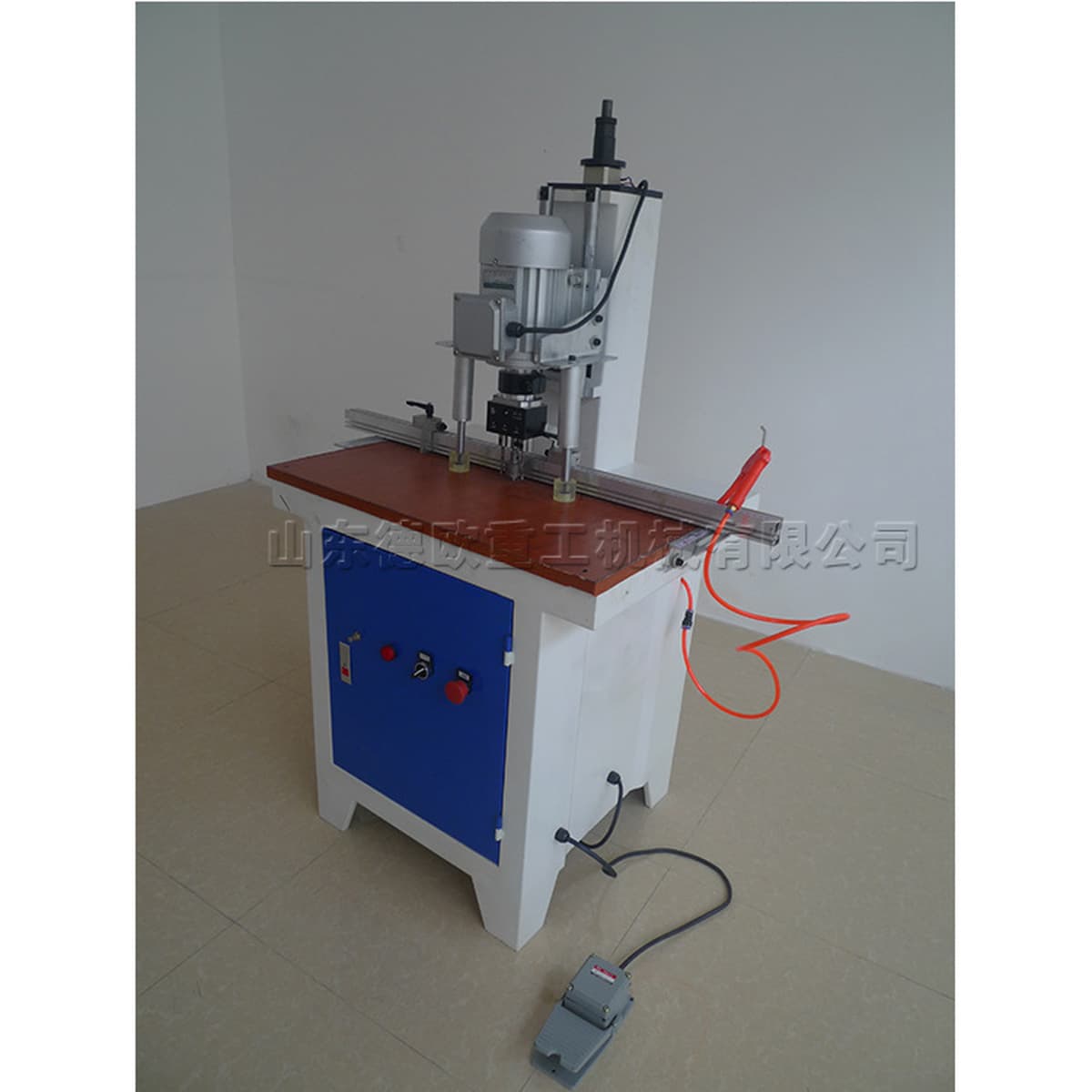 Панельный мебельный шкаф дверной сверлильный станок Деревообрабатывающее оборудование шарнир с одной головкой сверлильный...