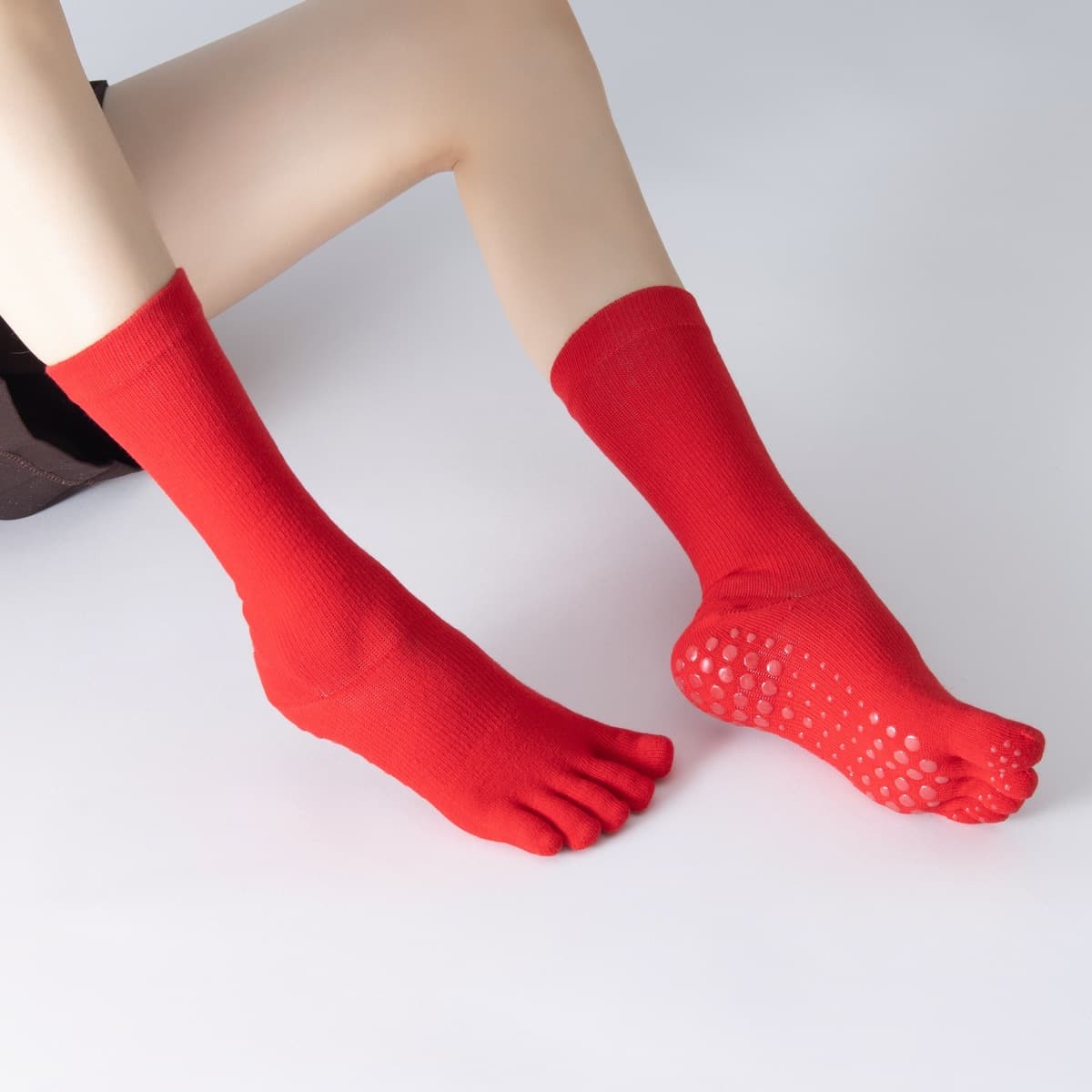 Новые осенне-зимние носки для йоги средней длины с разделением пальцев, профессиональные нескользящие носки для икр,...
