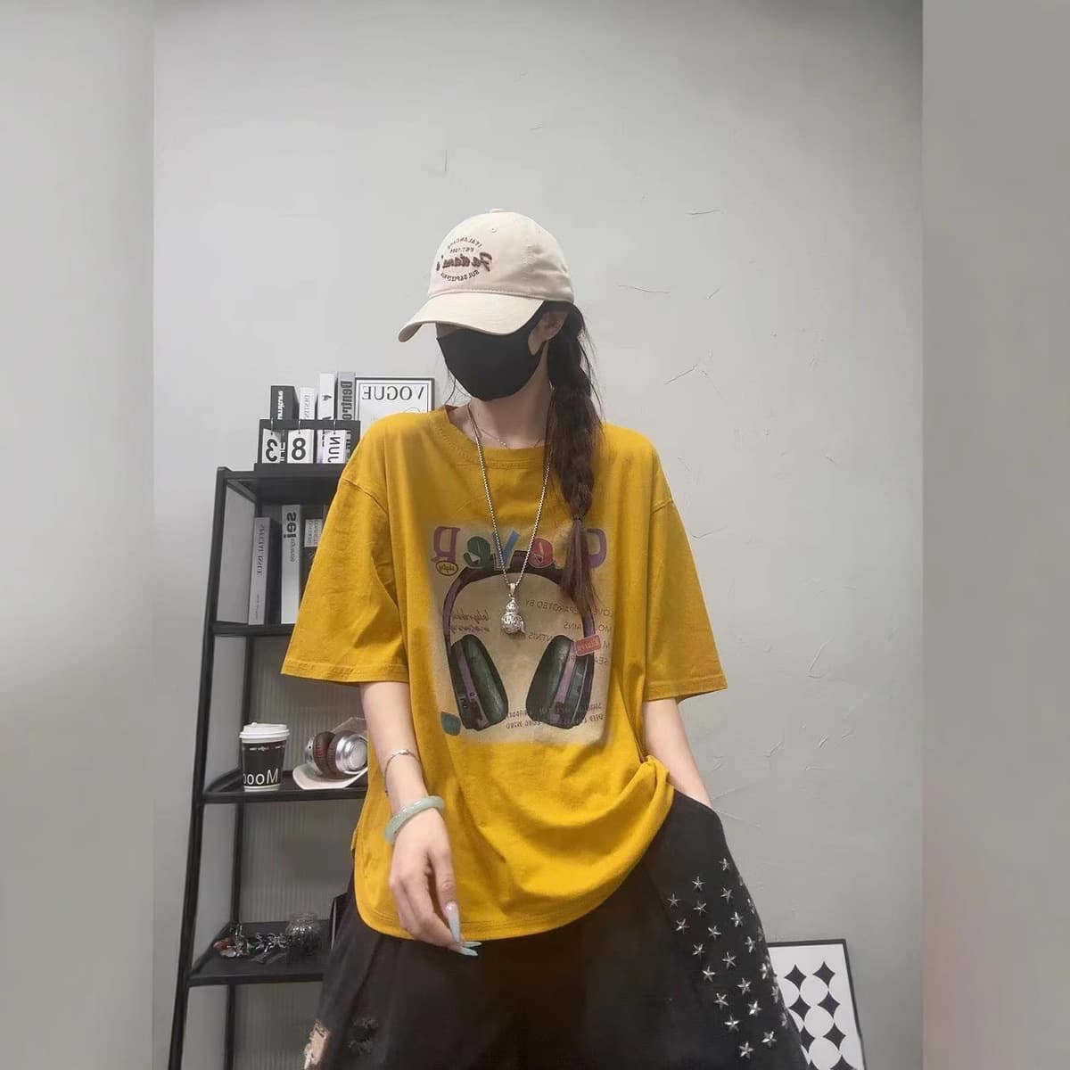 Футболка 2025 летняя новая с круглым вырезом повседневная литературная красочная универсальная рубашка с короткими рукавами