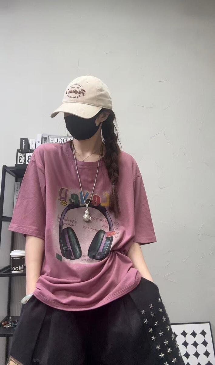 Футболка 2025 летняя новая с круглым вырезом повседневная литературная красочная универсальная рубашка с короткими рукавами