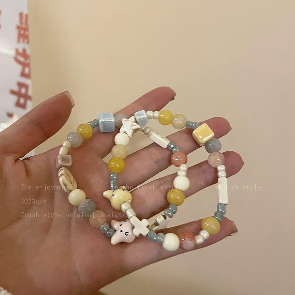 Керамический браслет из бисера с кроликом миндального цвета для женщин, летний нишевый дизайн, браслет с дофамином на ручке...