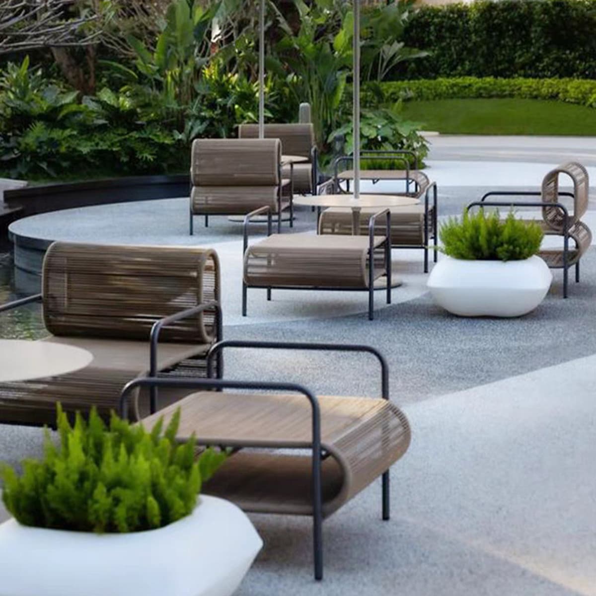 Открытый диван Комбинация журнального столика Водонепроницаемый солнцезащитный крем Лосиный двор Сад Терраса Вилла Балкон...