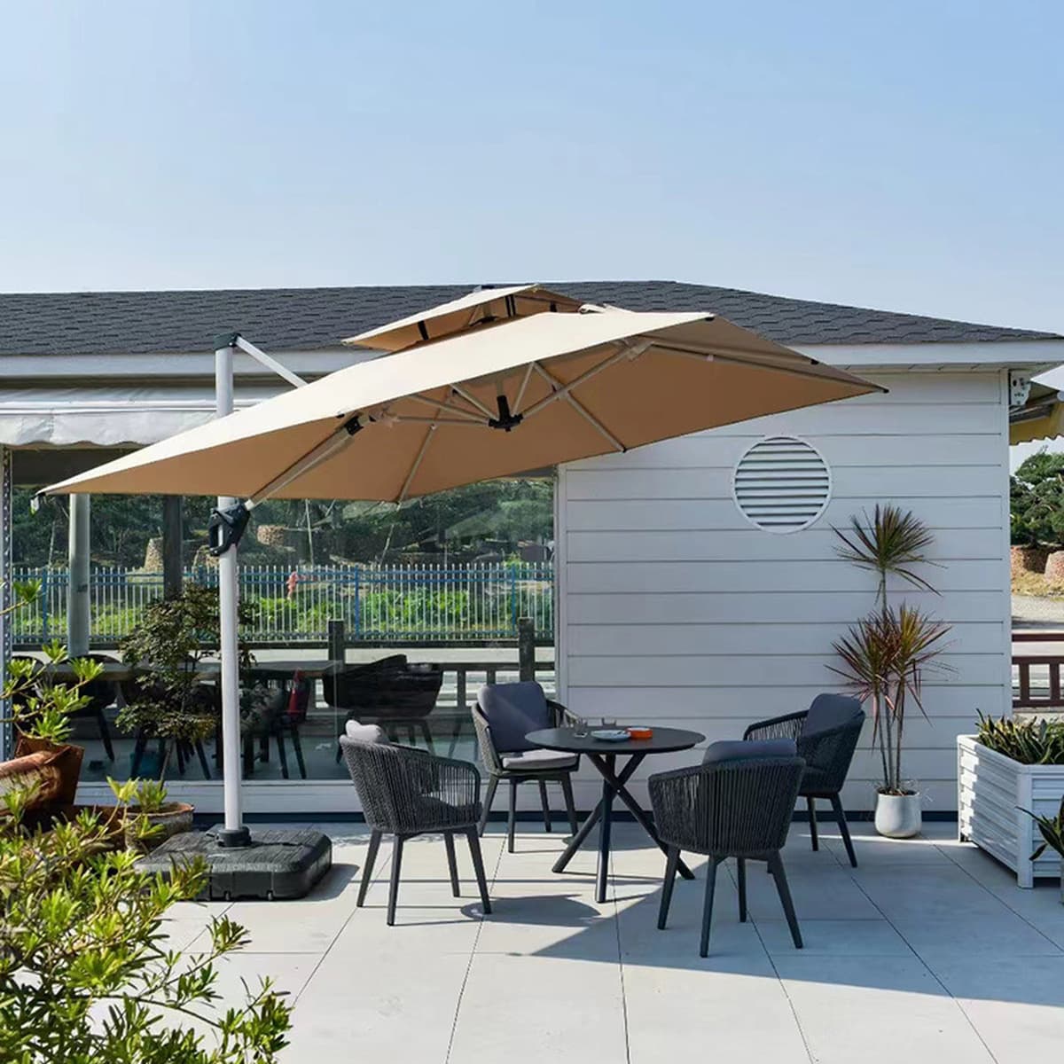 Открытый диван Комбинация журнального столика Водонепроницаемый солнцезащитный крем Лосиный двор Сад Терраса Вилла Балкон...